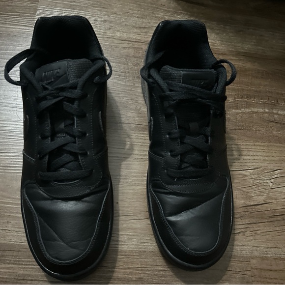 Nike black basketball. Good condition lightly used. - Picture 4 of 5